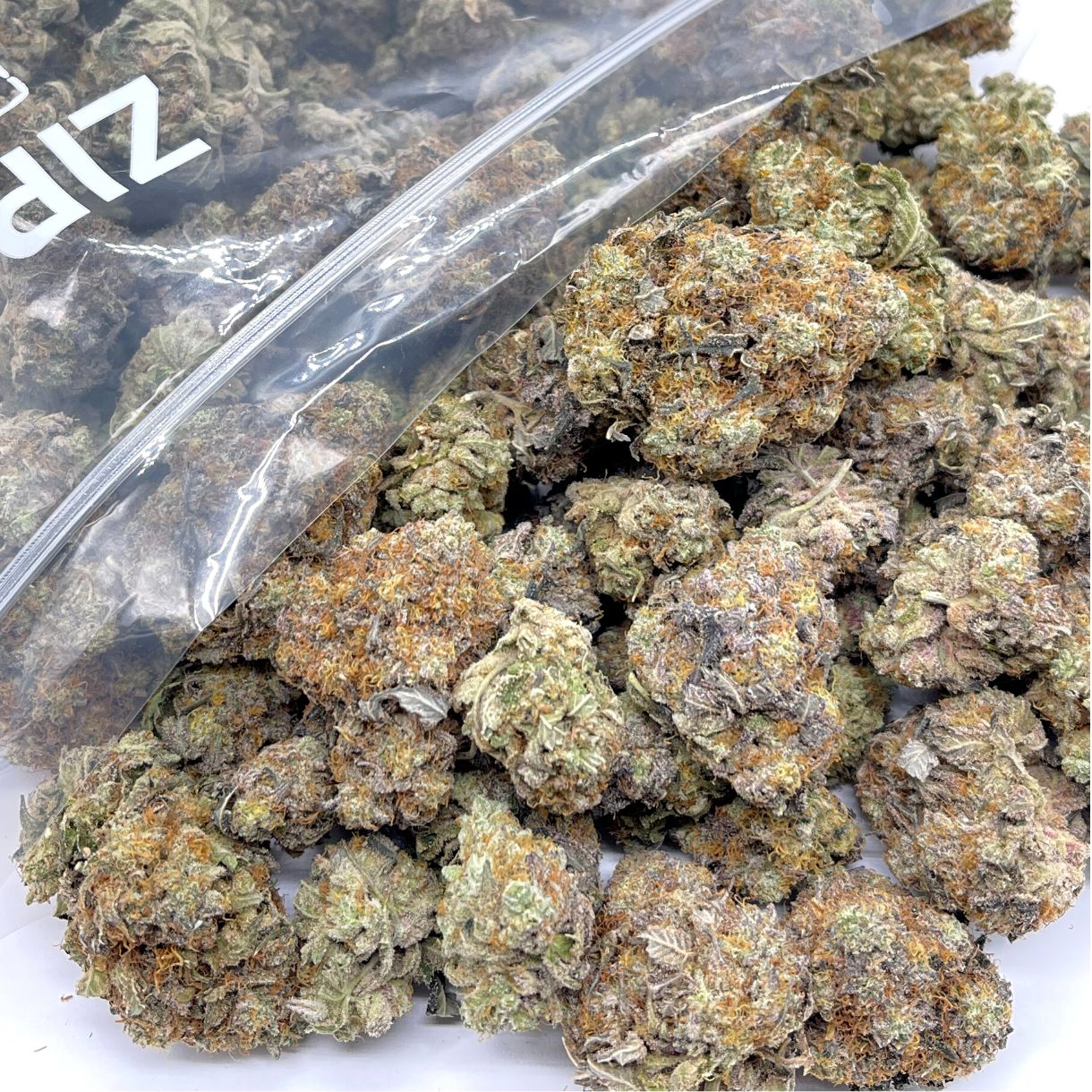 1/2p - FROSTED FRUIT CAKE (BULK) - BALANCED HYBRID - (AAA)