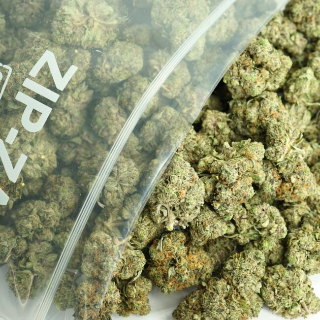 1/2p - BUBBA CAKE (BULK)- INDICA - (AAA)