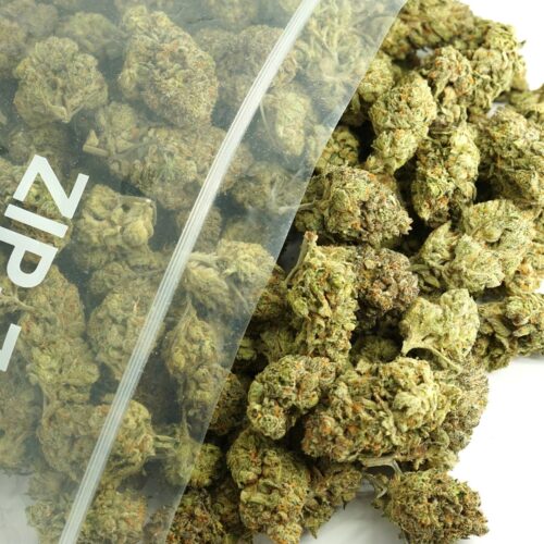 1/2p - TRAINWRECK (BULK) - SATIVA - (AAA)