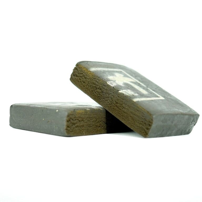 Concentré de cannabis « Afghan Palm Tree » : plaque de haschisch pressé de qualité supérieure